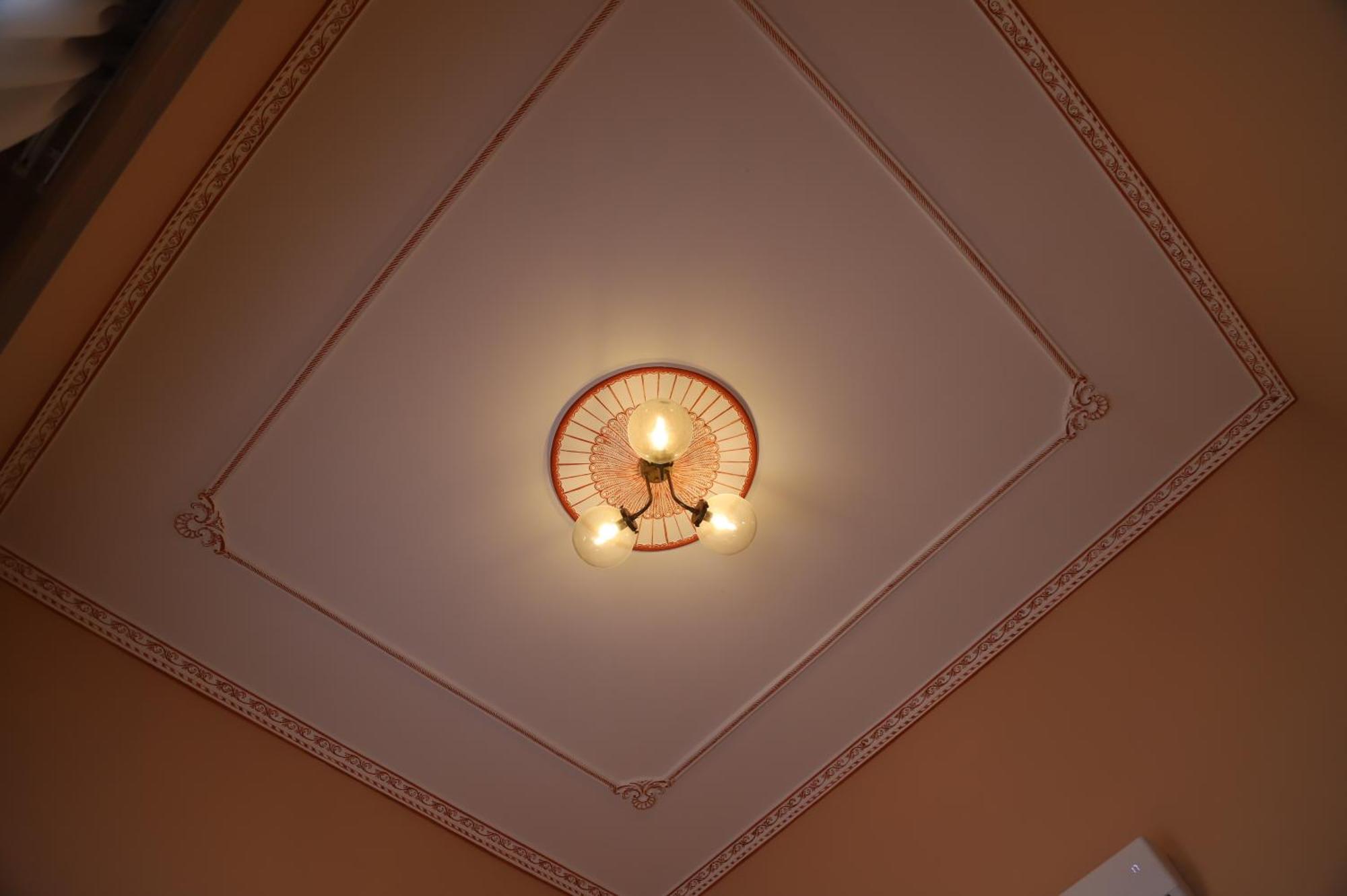 Hotel Lost Gemmayzeh Бейрут Экстерьер фото